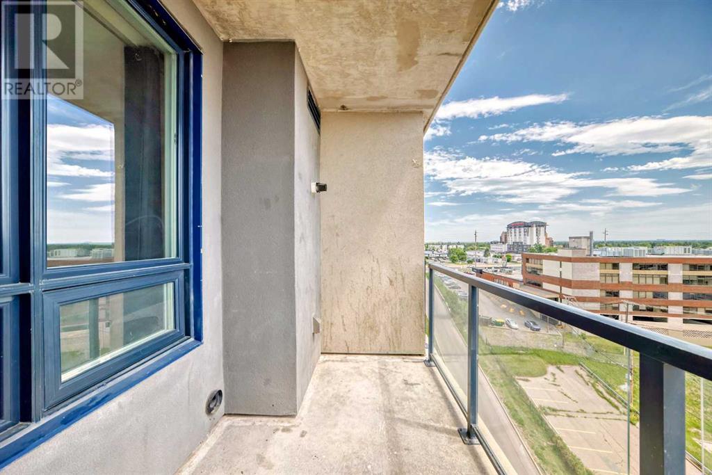 Single Family House for Sale in   Horton Road SW Haysboro Calgary 