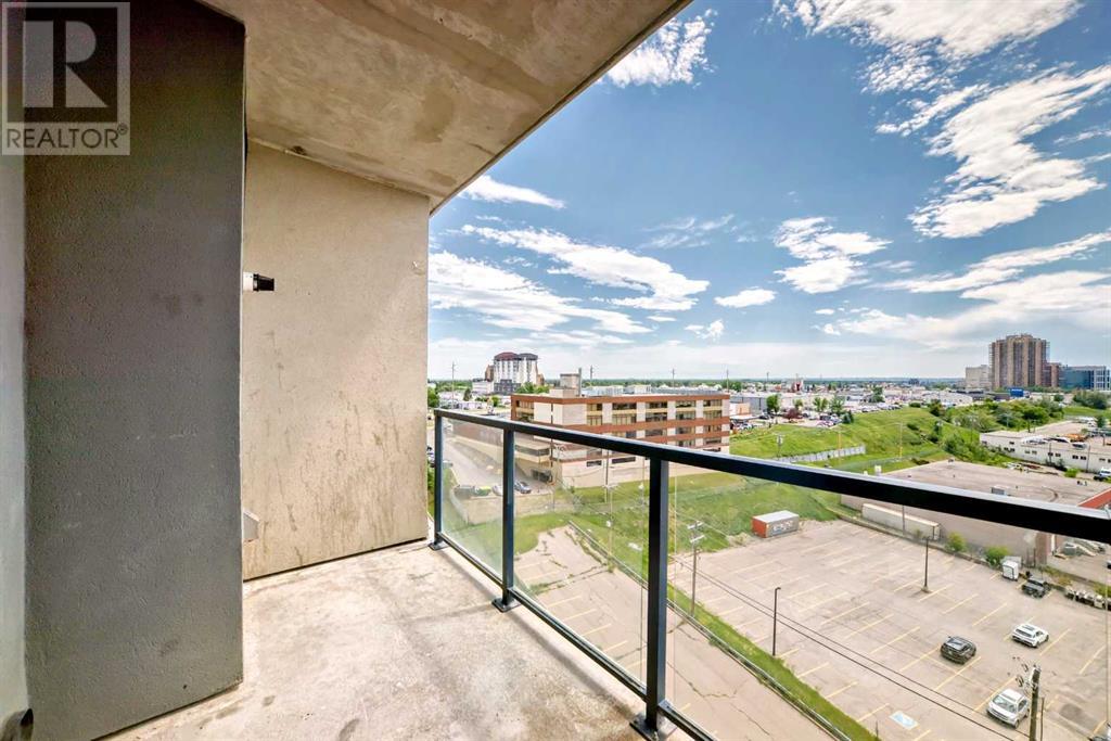 Single Family House for Sale in   Horton Road SW Haysboro Calgary 