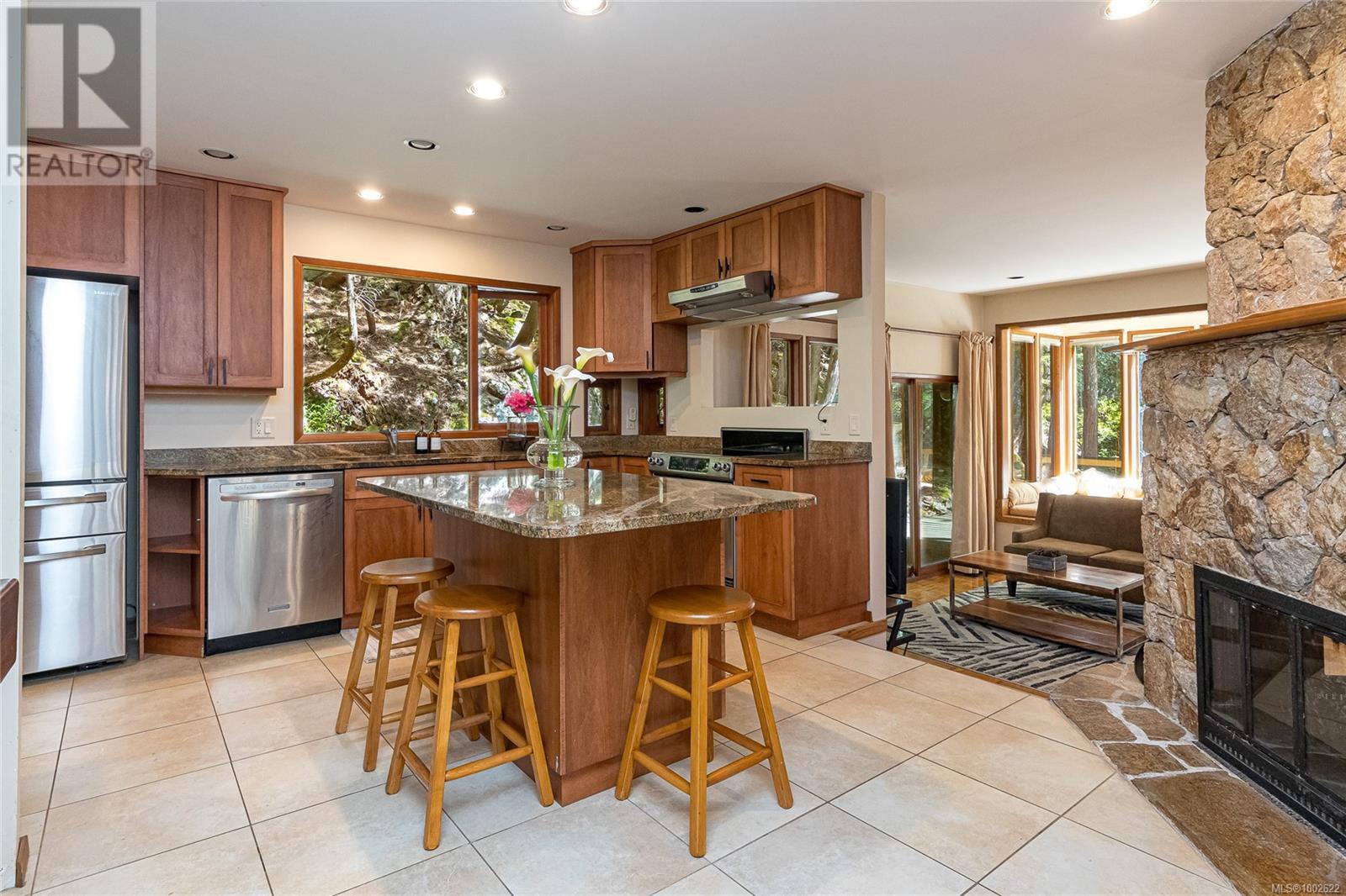 Photo 75 of 1078 Brookview Dr, Metchosin BC