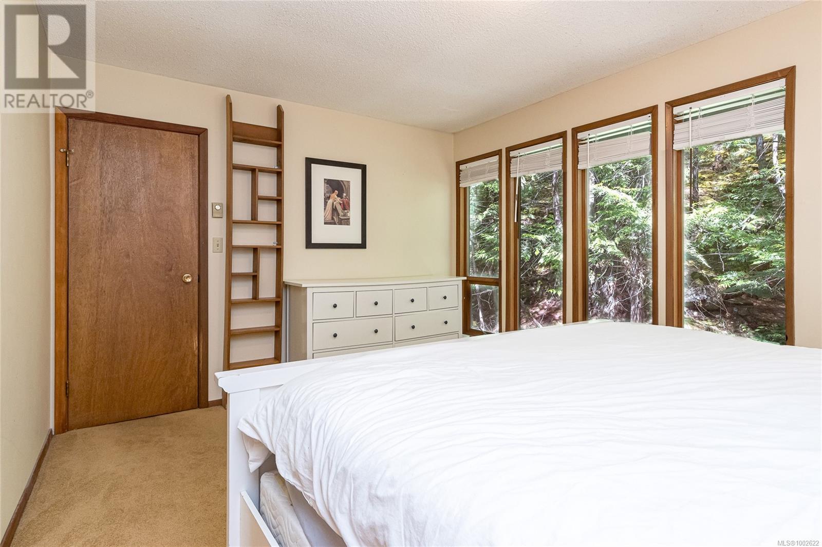 Photo 11 of 1078 Brookview Dr, Metchosin BC
