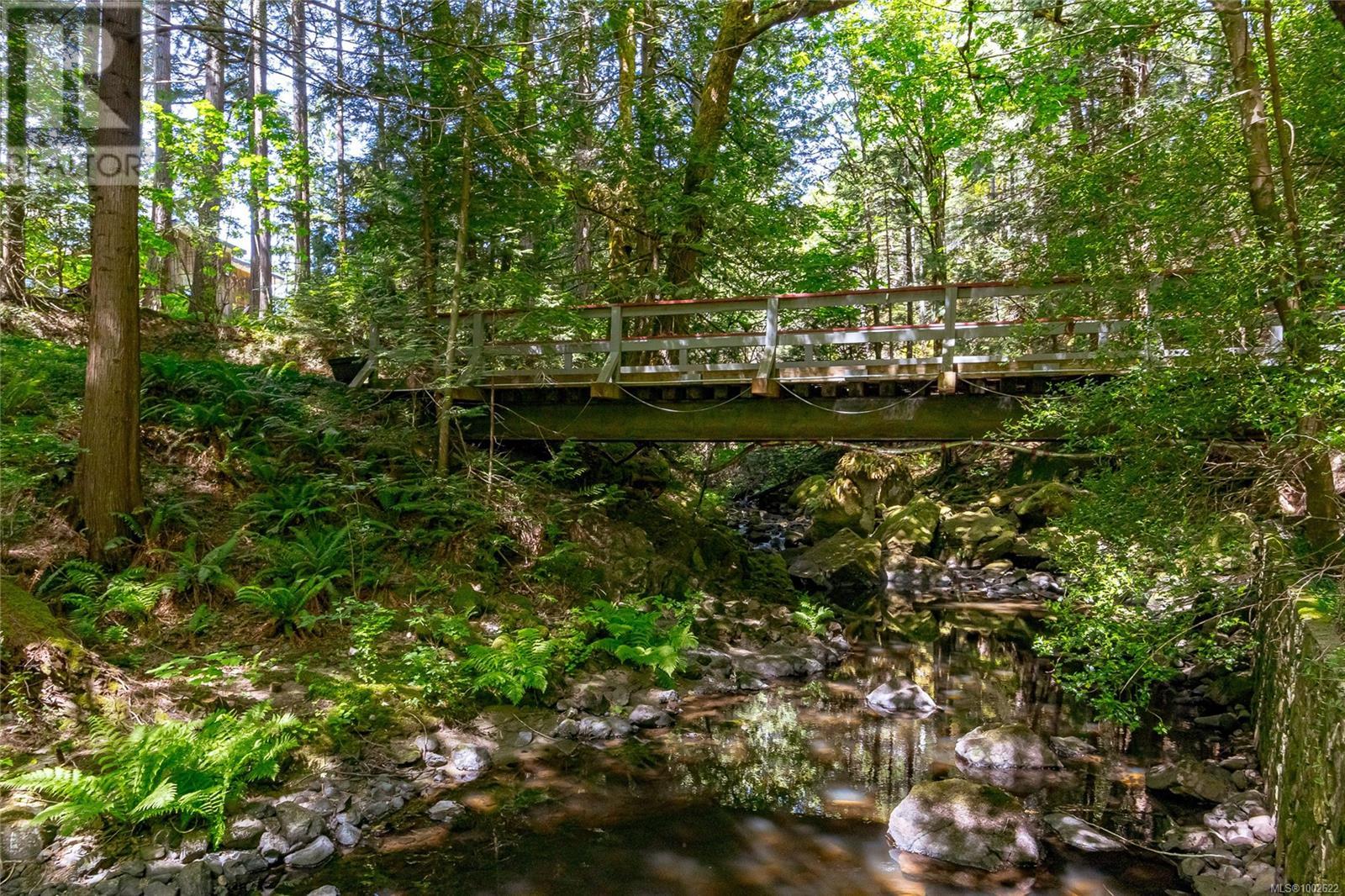 Photo 19 of 1078 Brookview Dr, Metchosin BC
