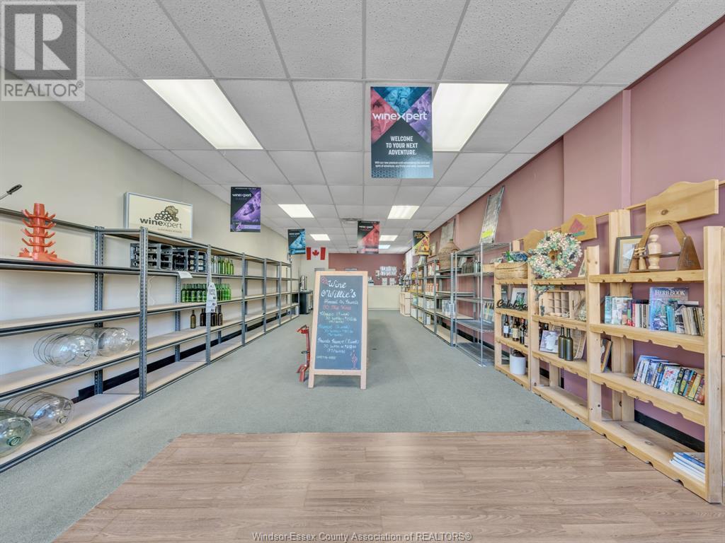 Photo 6 of 22 B Centre Street, Essex ON