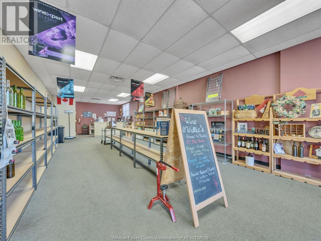 Photo 7 of 22 B Centre Street, Essex ON