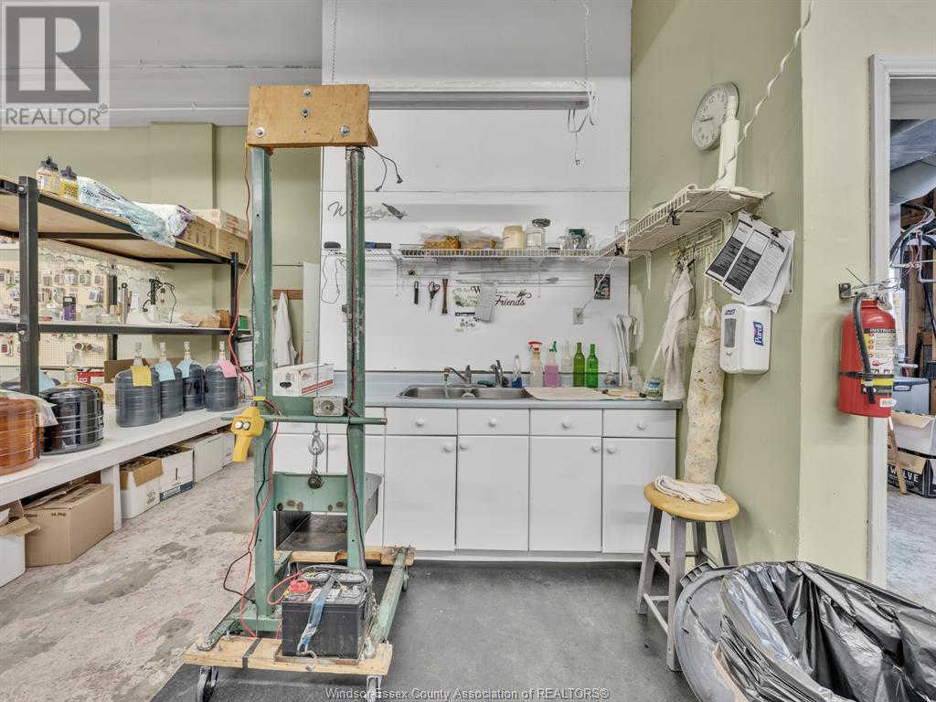 Photo 13 of 22 B Centre Street, Essex ON