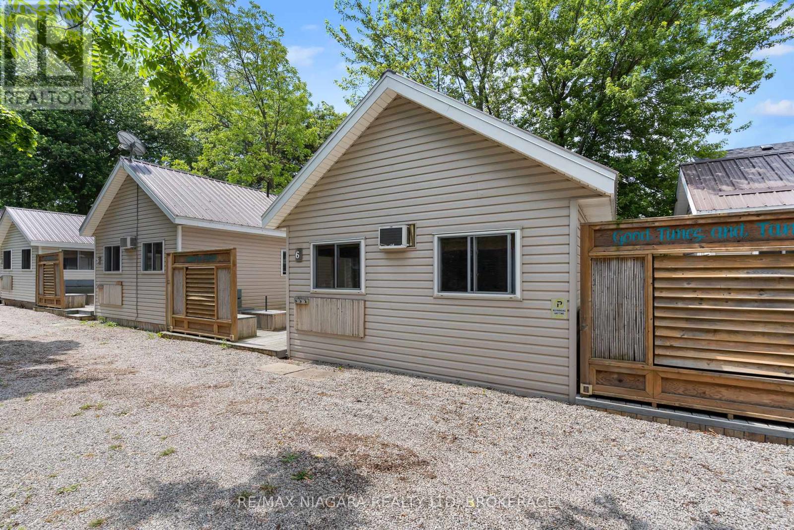 Photo 16 of 12343 Lakeshore Road, Wainfleet ON