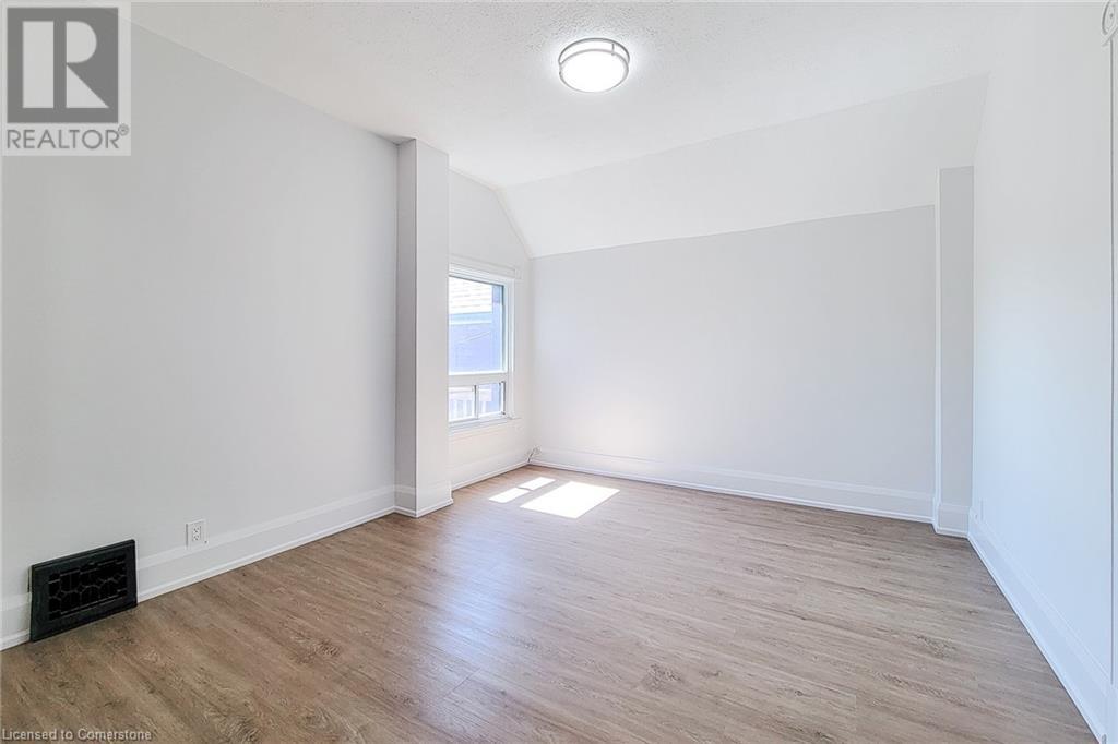 Photo 19 of 114 Tisdale Street N Unit Upper, Hamilton ON
