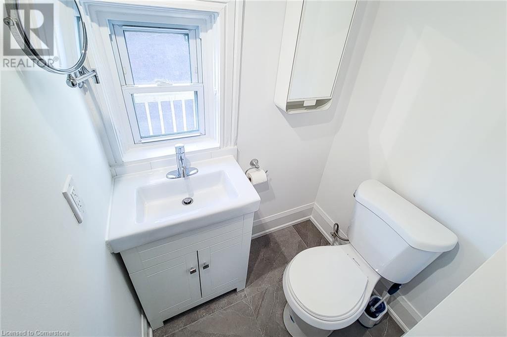 Photo 23 of 114 Tisdale Street N Unit Upper, Hamilton ON