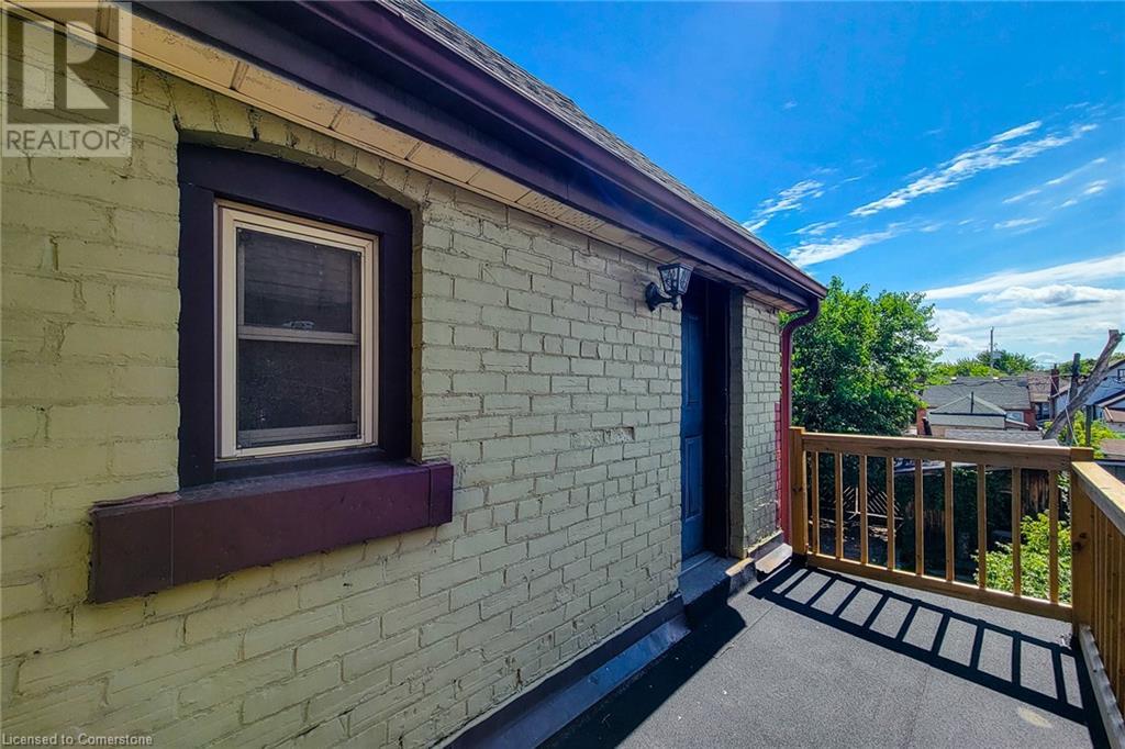 Photo 29 of 114 Tisdale Street N Unit Upper, Hamilton ON