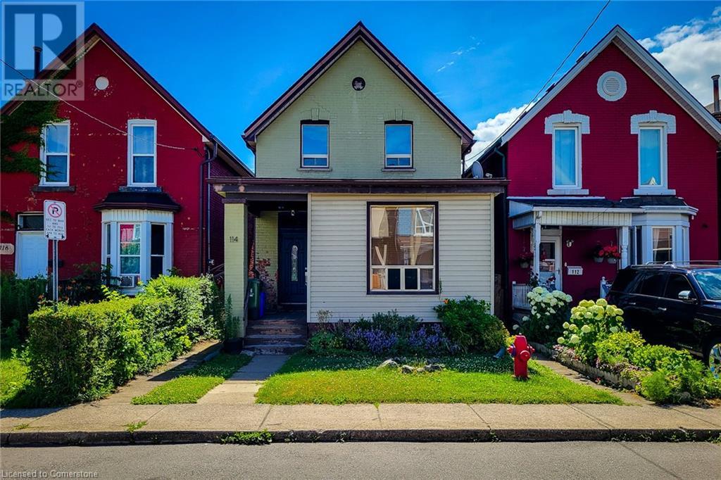 Photo 9 of 114 Tisdale Street N Unit Upper, Hamilton ON