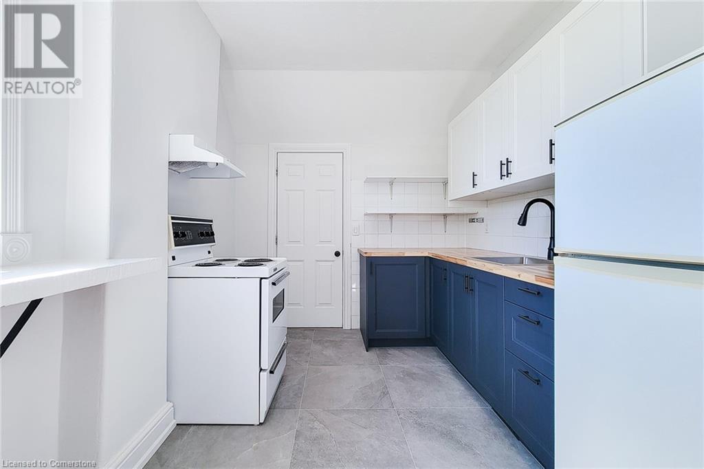 Photo 13 of 114 Tisdale Street N Unit Upper, Hamilton ON