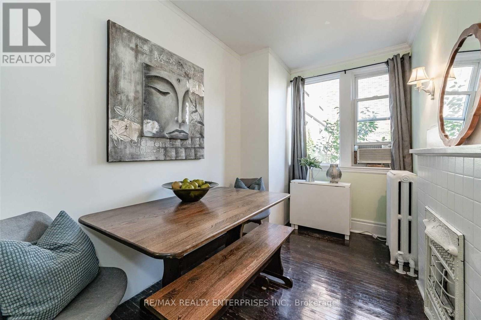 Photo 27 of 6 285 King Street, Hamilton ON