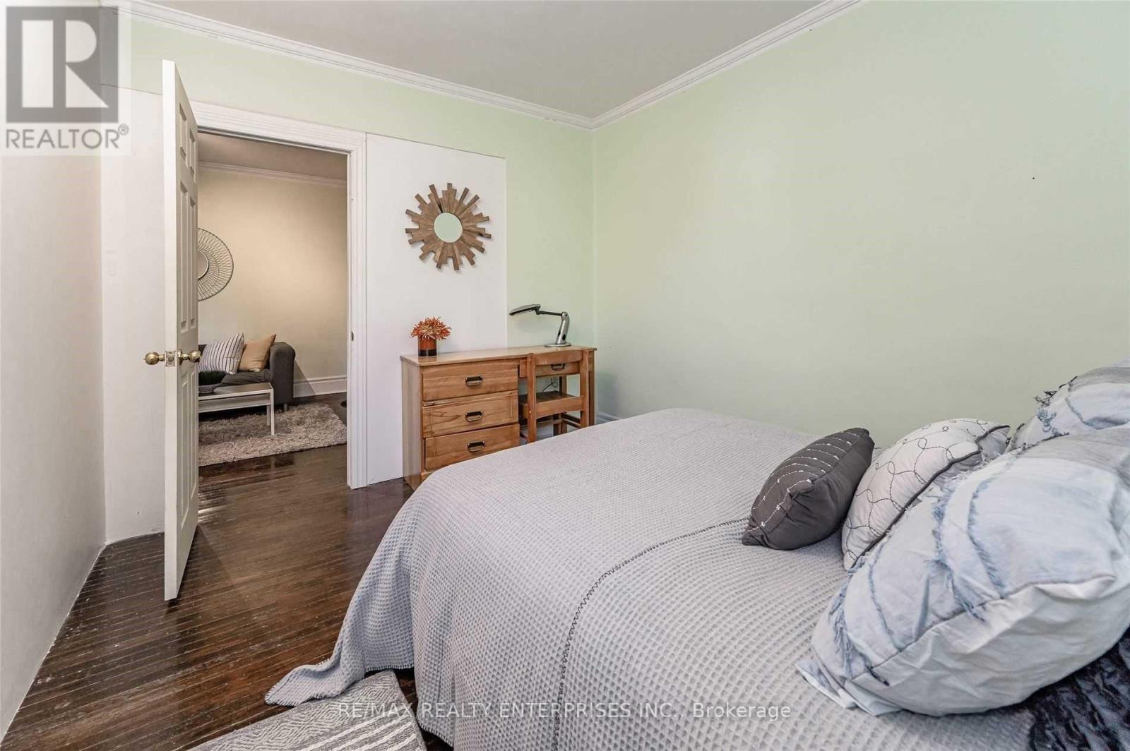 Photo 28 of 6 285 King Street, Hamilton ON