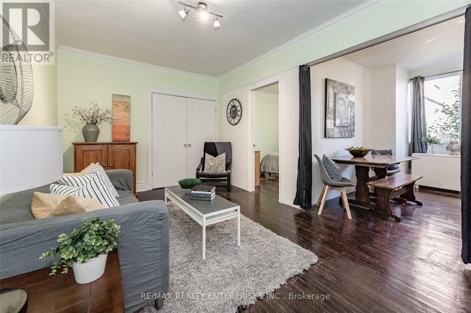 Photo 22 of 6 285 King Street, Hamilton ON