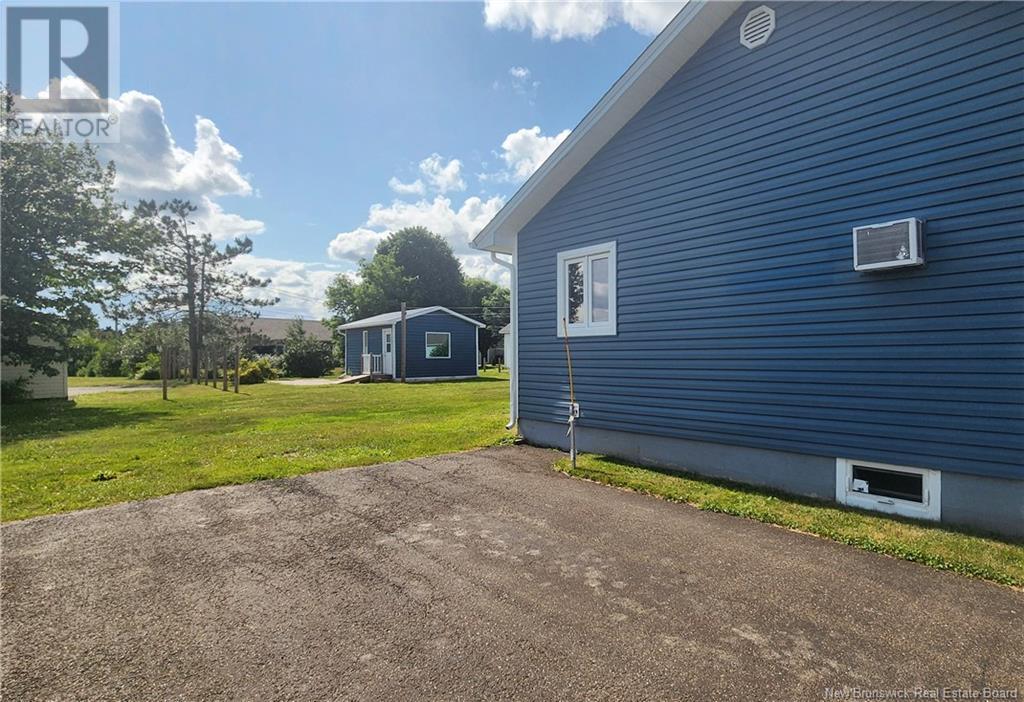 Photo 2 of 3431 Rue Albert, Tracadie NB