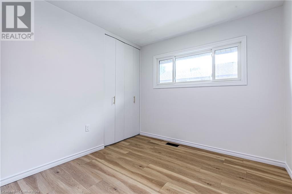 Photo 17 of 20 Burfield Avenue, Hamilton ON