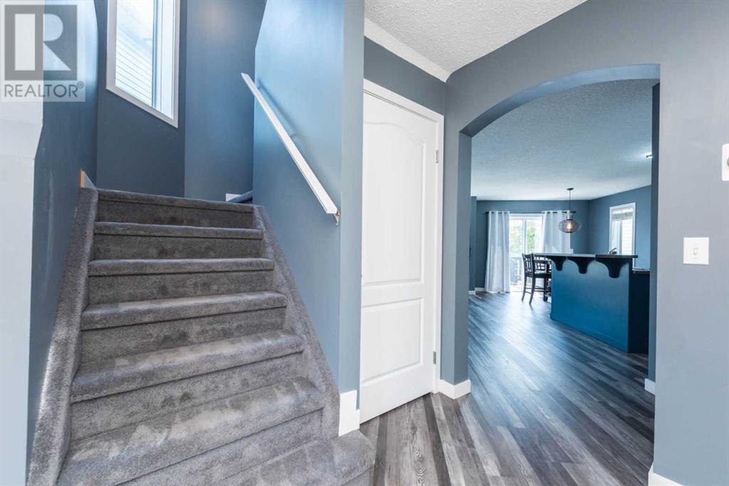 Single Family House for Sale in  Everstone Rise SW Evergreen Calgary 