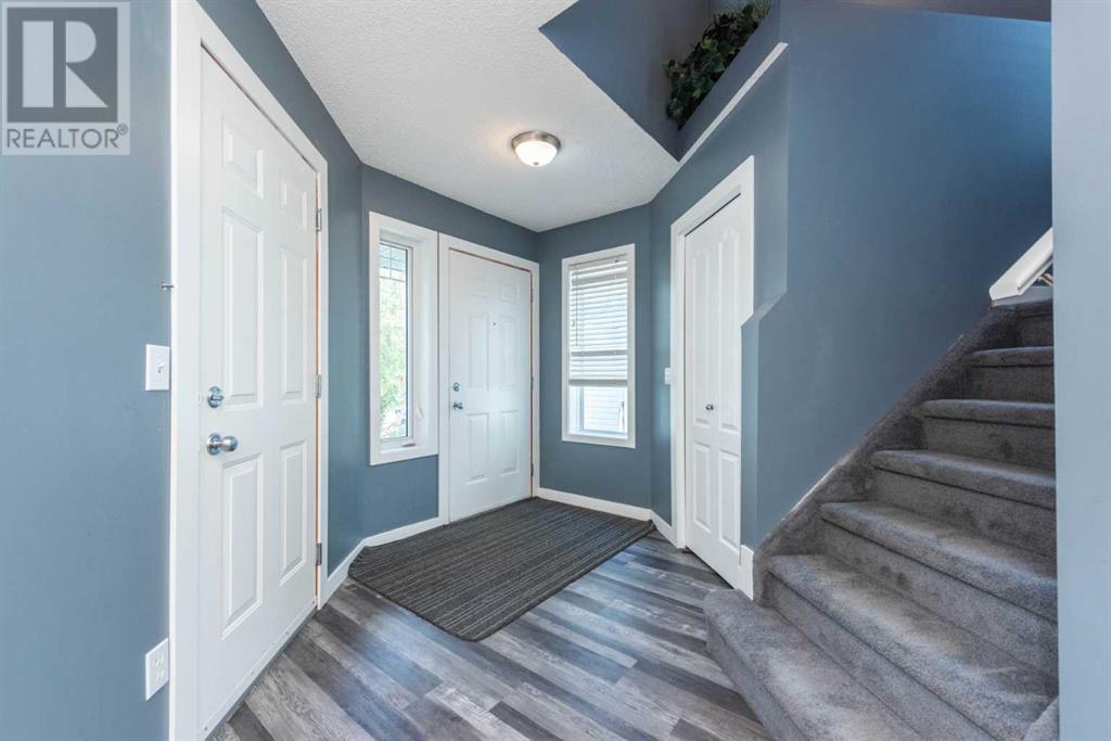 Single Family House for Sale in  Everstone Rise SW Evergreen Calgary 