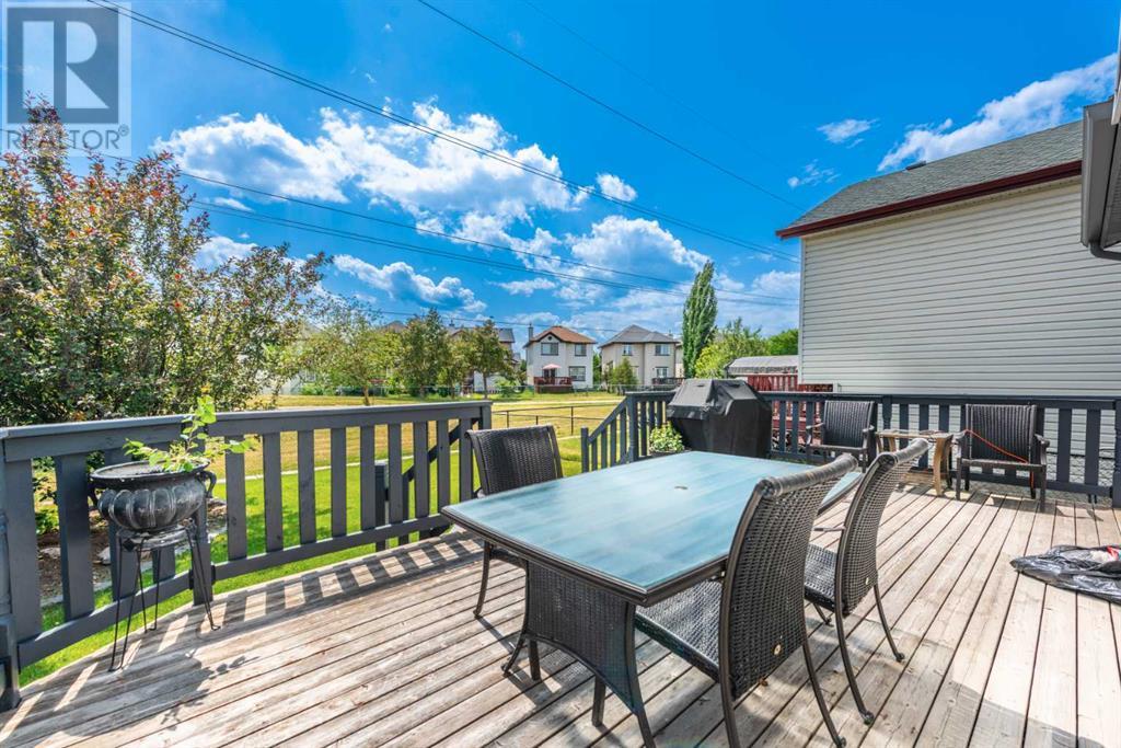 Single Family House for Sale in  Everstone Rise SW Evergreen Calgary 