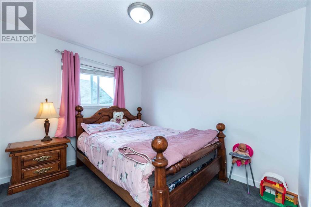 Single Family House for Sale in  Everstone Rise SW Evergreen Calgary 