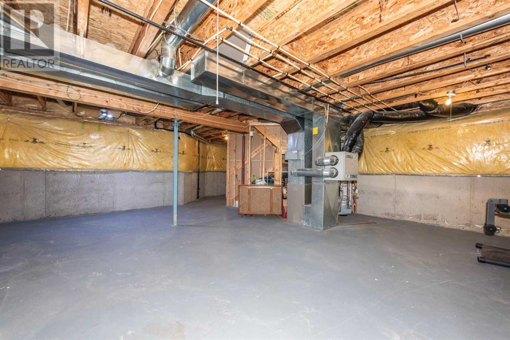 Single Family House for Sale in  Everstone Rise SW Evergreen Calgary 