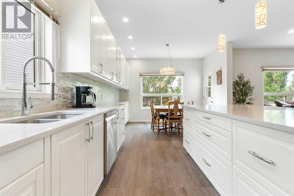 Single Family House for Sale in  Citadel Ridge Green NW Citadel Calgary 