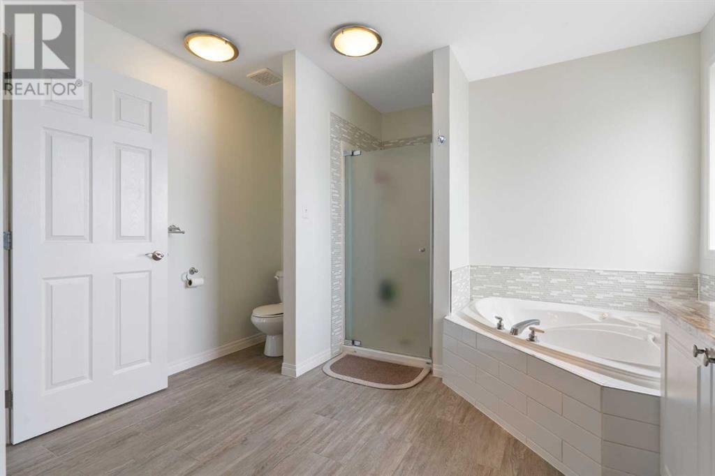 Single Family House for Sale in  Citadel Ridge Green NW Citadel Calgary 