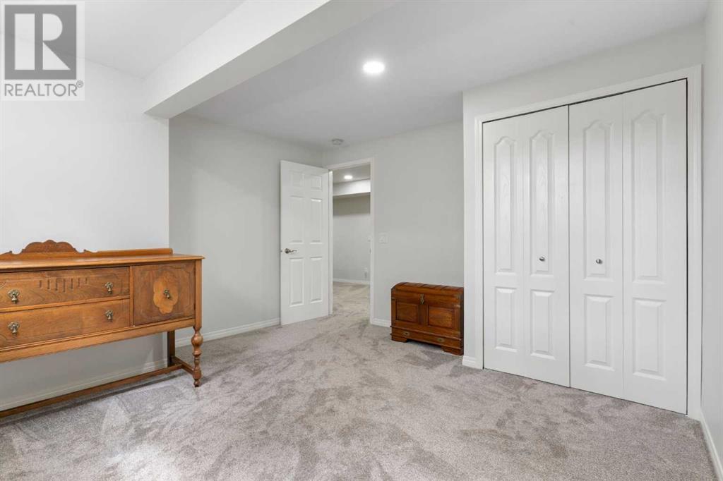 Single Family House for Sale in  Citadel Ridge Green NW Citadel Calgary 