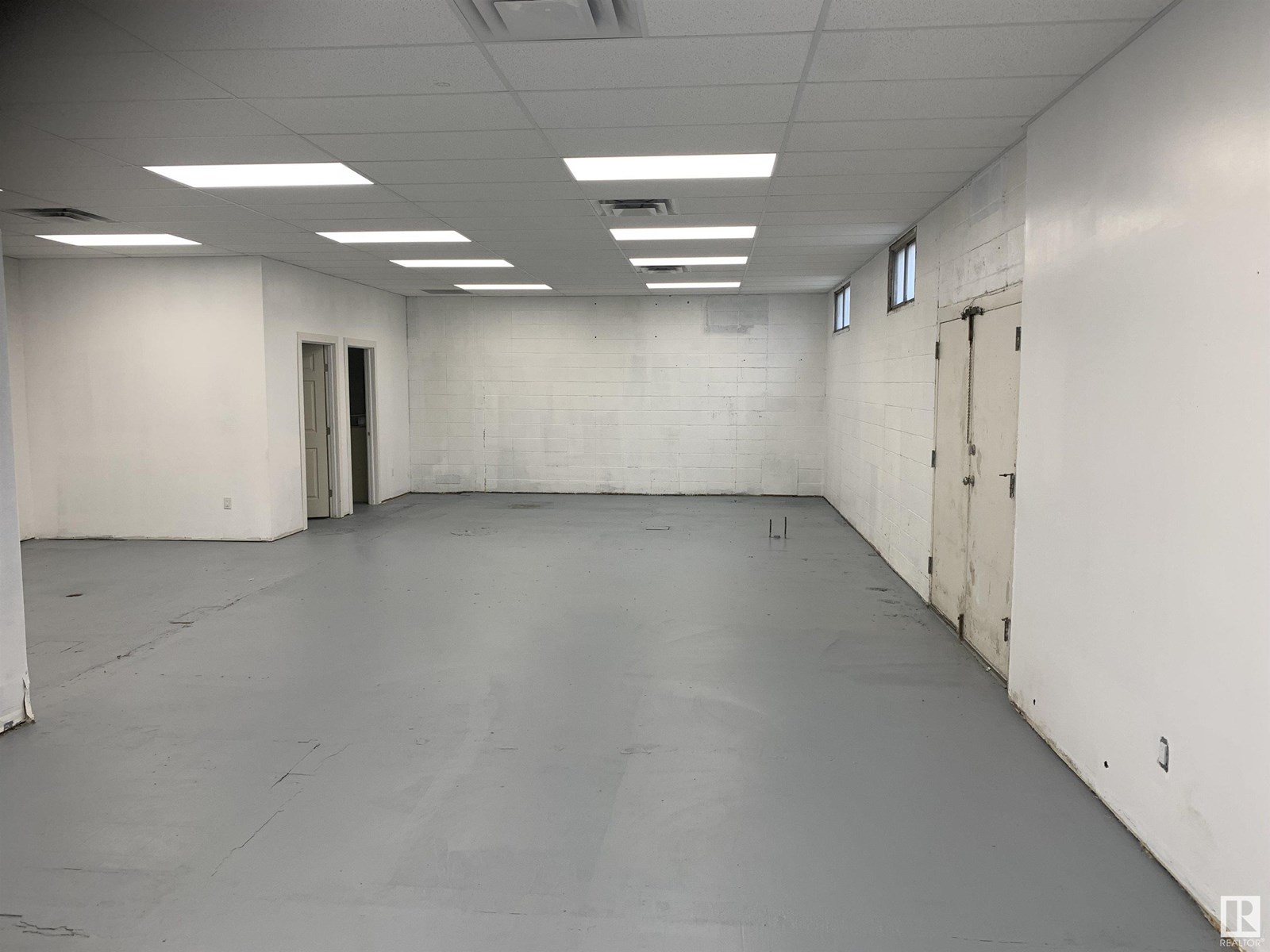 Photo 6 of 5020 49 St, Leduc AB