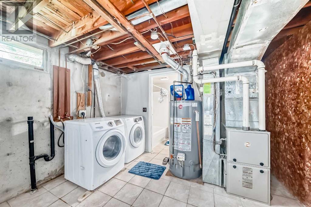 Single Family House Bi-level for Sale in  Fortalice Crescent SE Forest Heights Calgary 