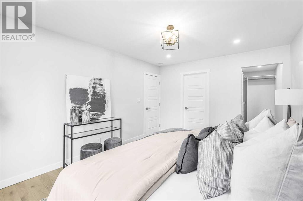 Single Family House Bungalow for Sale in  Oakmoor Way SW Cedarbrae Calgary 
