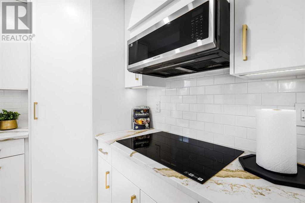 Single Family House Bungalow for Sale in  Oakmoor Way SW Cedarbrae Calgary 
