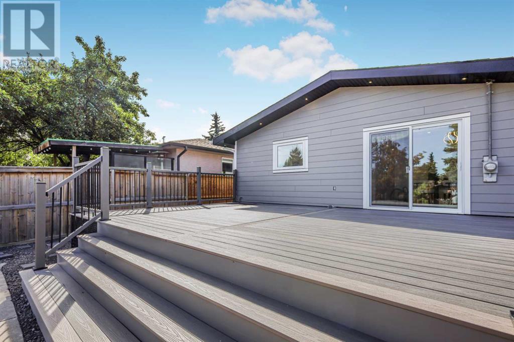 Single Family House Bungalow for Sale in  Oakmoor Way SW Cedarbrae Calgary 