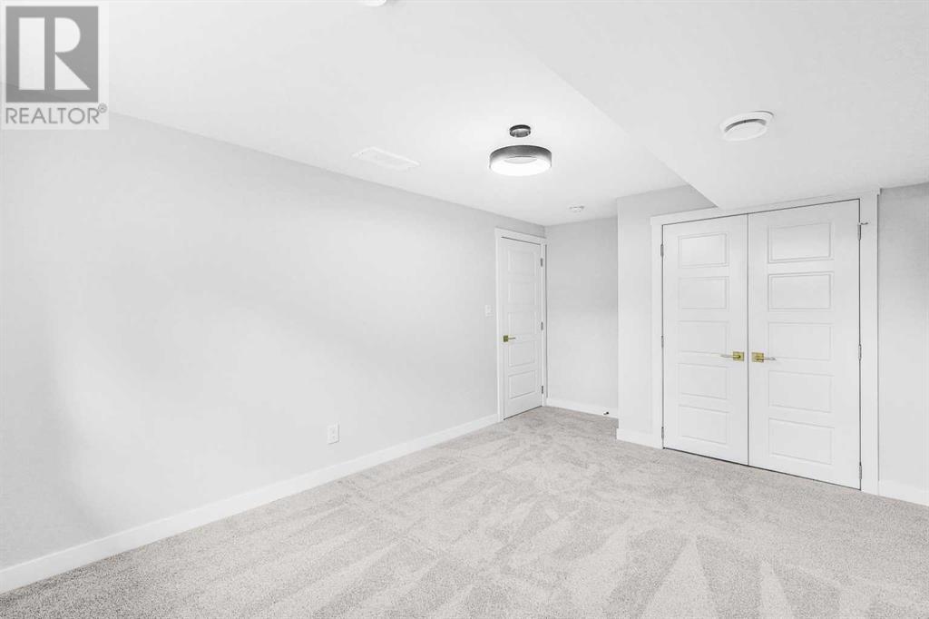 Single Family House Bungalow for Sale in  Oakmoor Way SW Cedarbrae Calgary 
