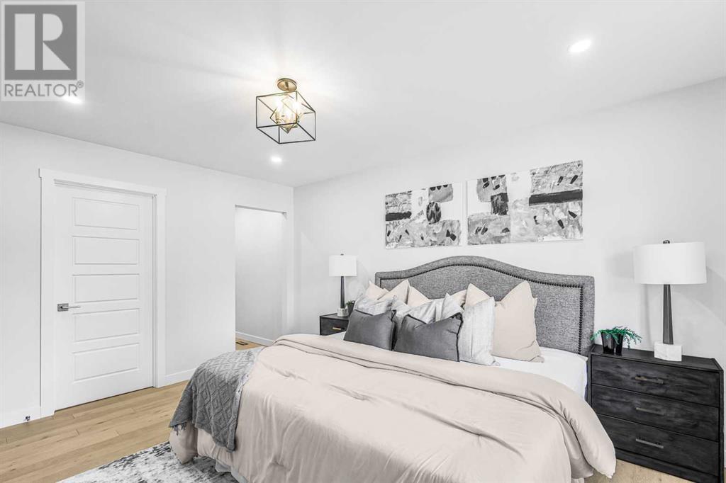 Single Family House Bungalow for Sale in  Oakmoor Way SW Cedarbrae Calgary 
