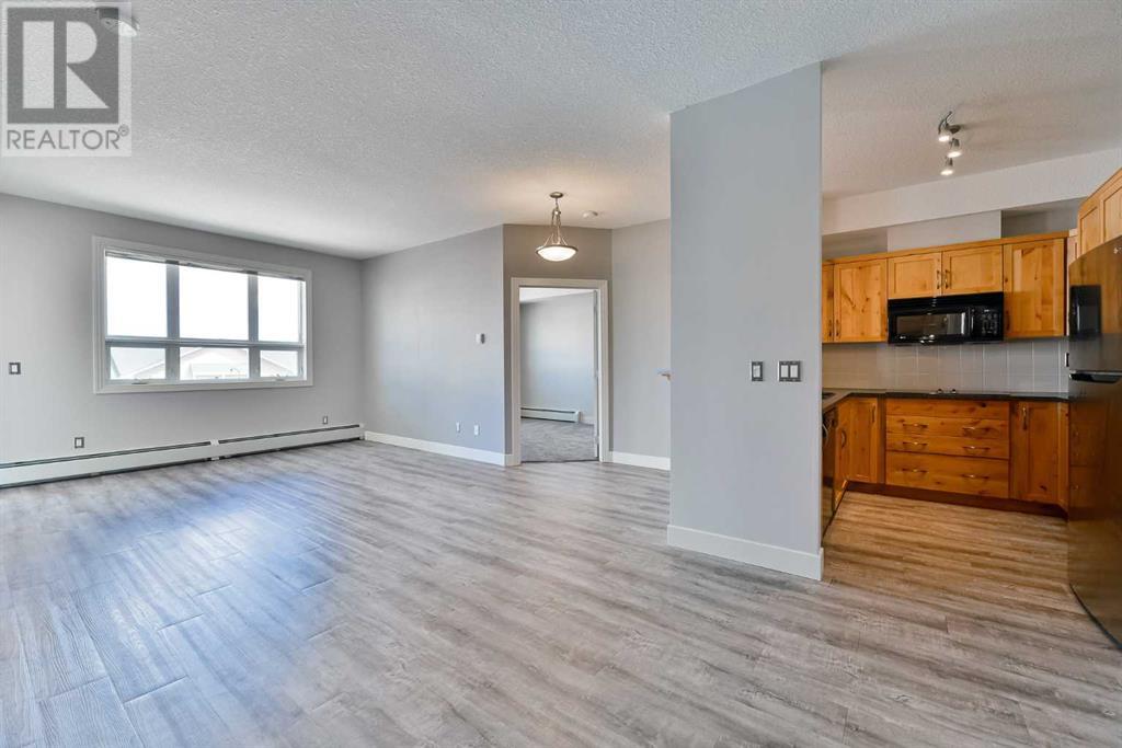 Single Family House for Sale in   Val Gardena View SW Springbank Hill Calgary 