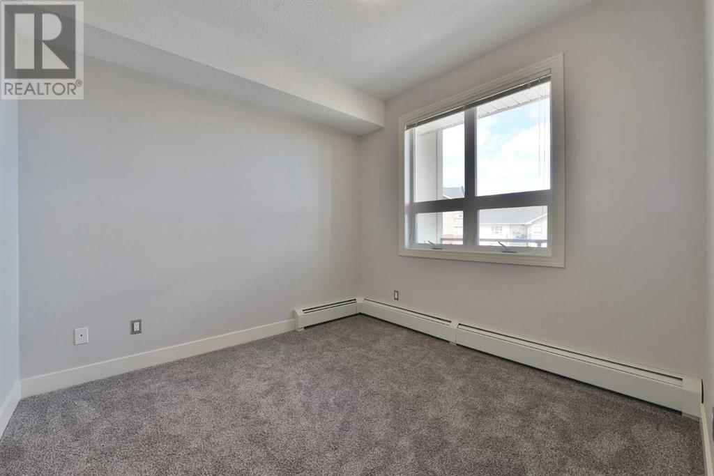 Single Family House for Sale in   Val Gardena View SW Springbank Hill Calgary 