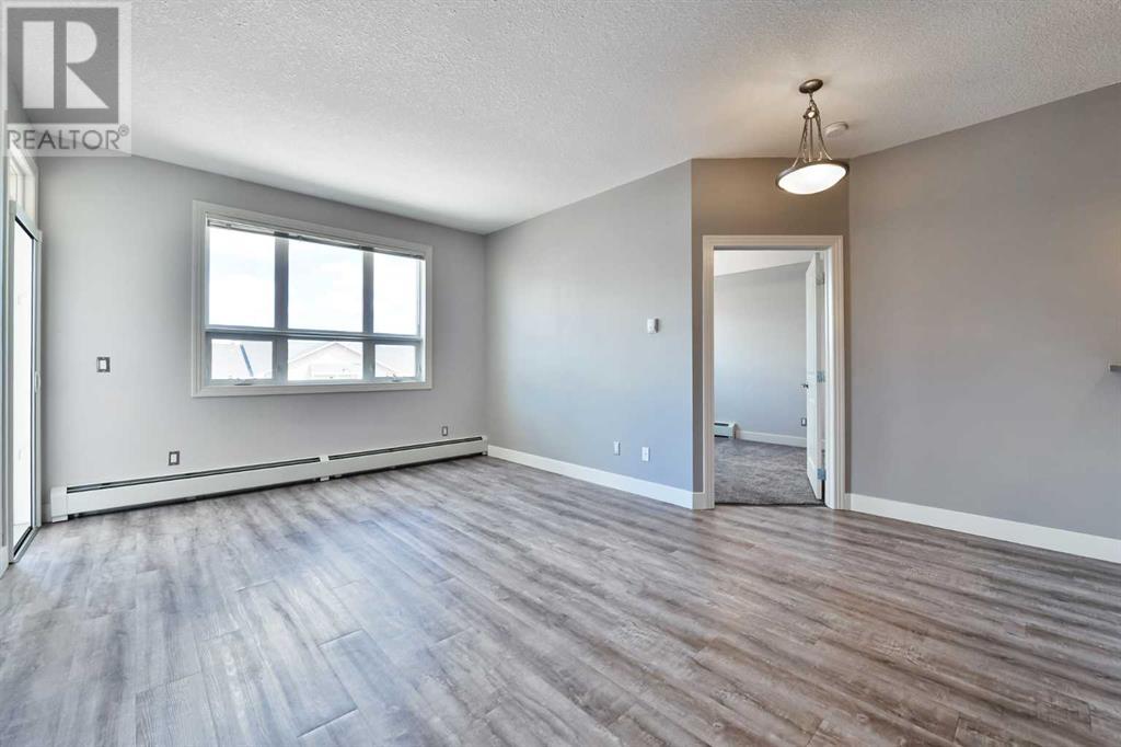 Single Family House for Sale in   Val Gardena View SW Springbank Hill Calgary 