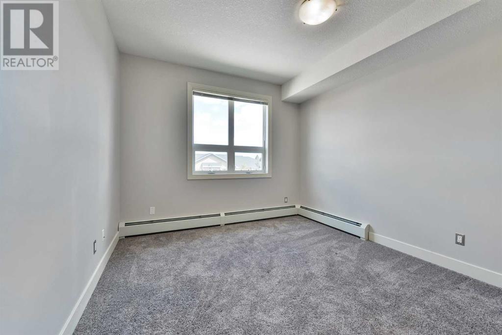 Single Family House for Sale in   Val Gardena View SW Springbank Hill Calgary 