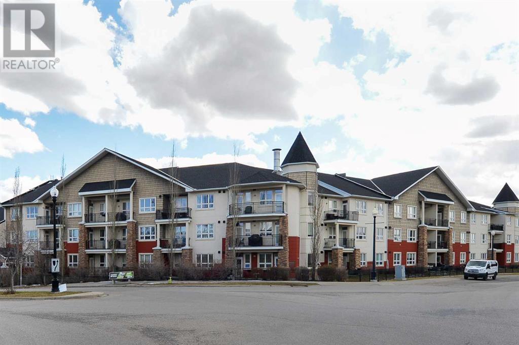 Single Family House for Sale in   Val Gardena View SW Springbank Hill Calgary 