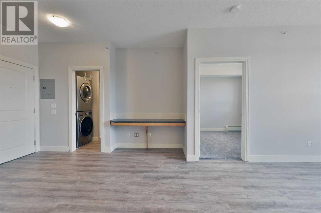 Single Family House for Sale in   Val Gardena View SW Springbank Hill Calgary 