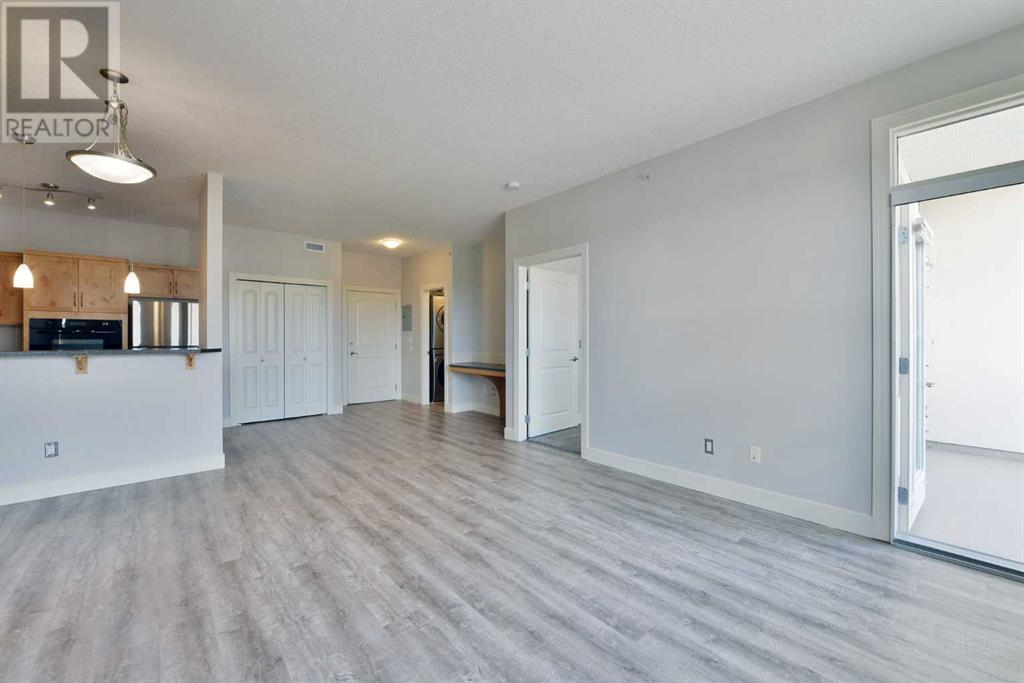 Single Family House for Sale in   Val Gardena View SW Springbank Hill Calgary 