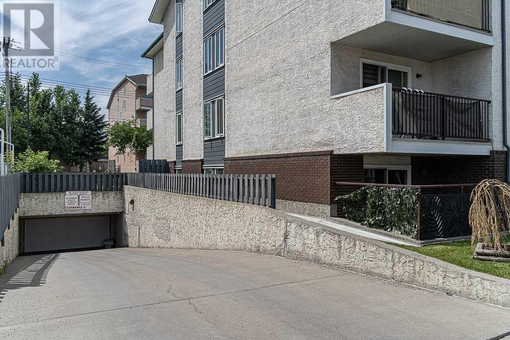 Single Family House for Sale in    Avenue NE Bridgeland/Riverside Calgary 