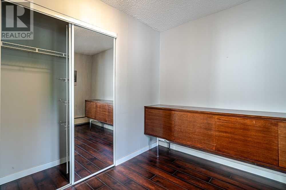 Single Family House for Sale in    Avenue NE Bridgeland/Riverside Calgary 