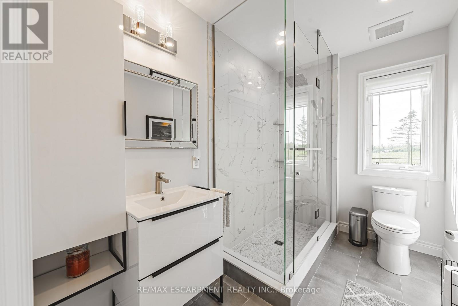 Photo 20 of 6380 Westbrook Road, Hamilton ON