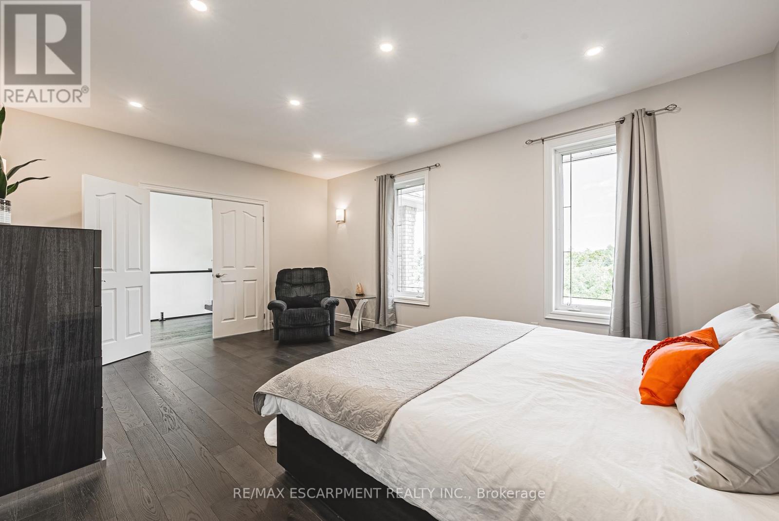 Photo 25 of 6380 Westbrook Road, Hamilton ON