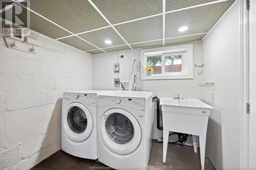 Photo 28 of 860 Ford Boulevard, Windsor ON