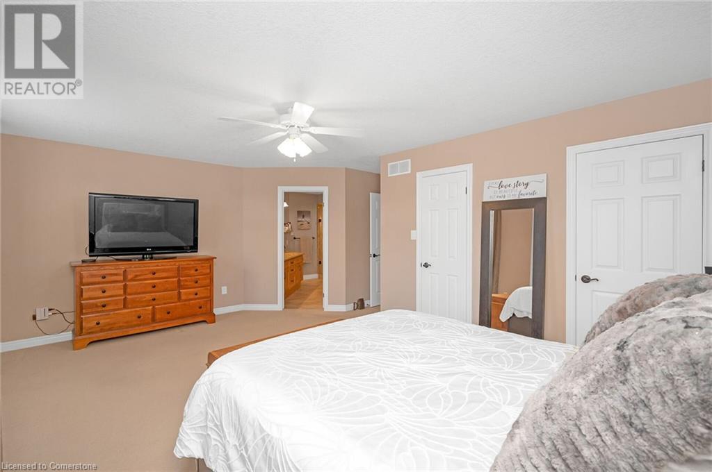Photo 49 of 5 Dunrobin Drive, Caledonia ON