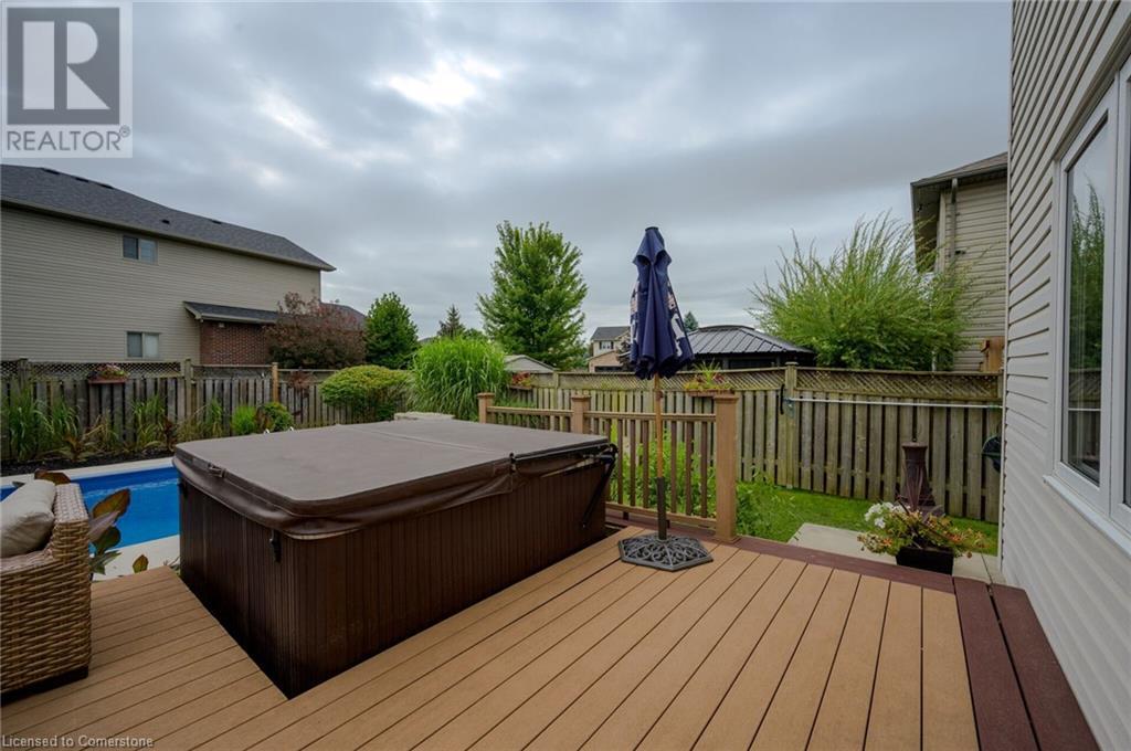 Photo 29 of 5 Dunrobin Drive, Caledonia ON