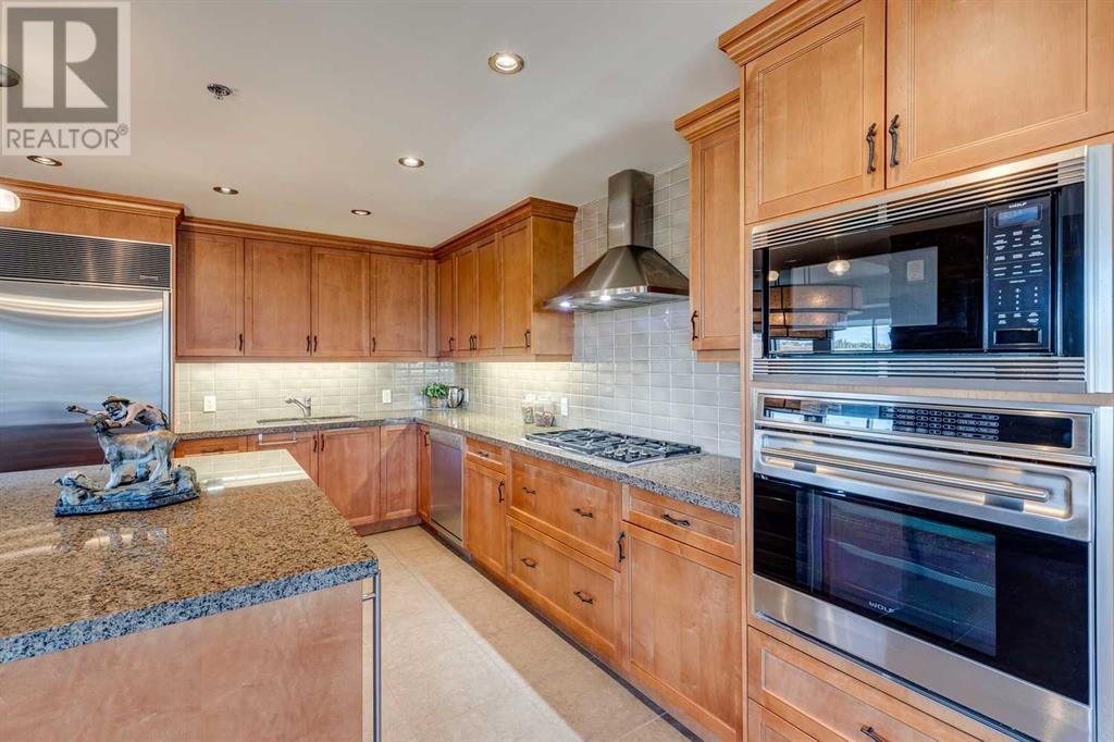 Single Family House High rise for Sale in   Princeton Way SW Eau Claire Calgary 
