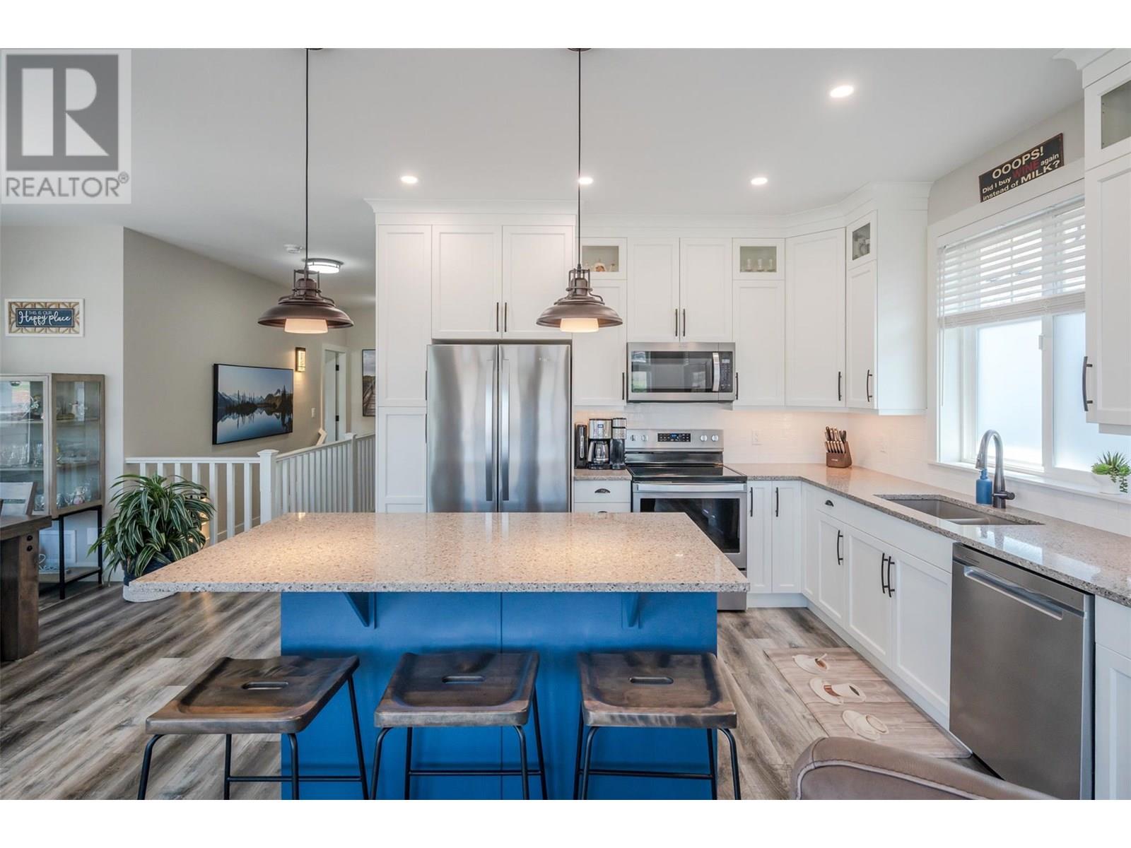 254 2450 Radio Tower Road, Oliver